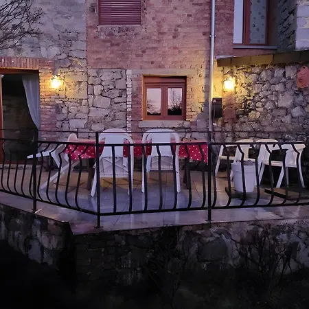 Les Aubennes Holiday home *